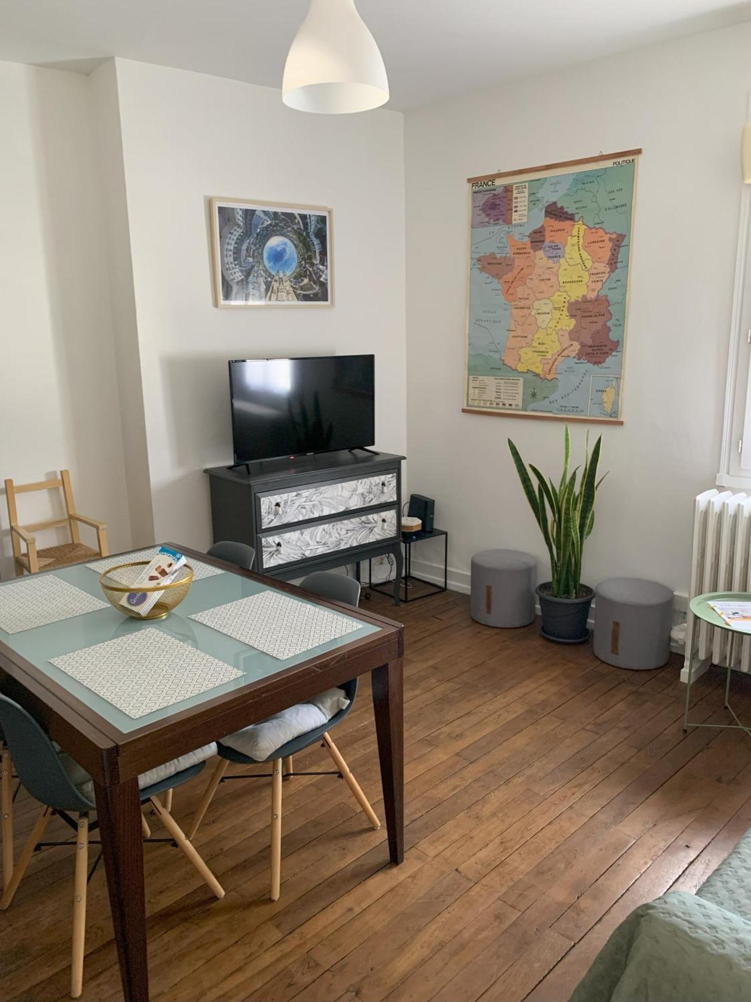 Ferienwohnung *Cocooning Family* Tours Exterior foto